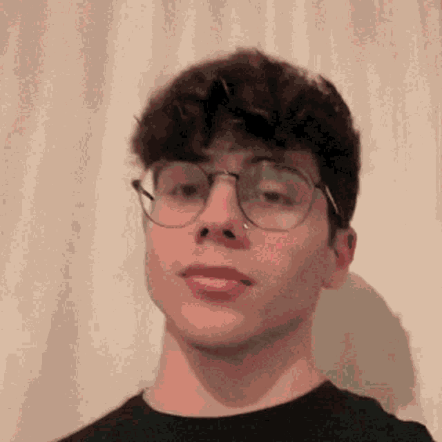files/y3.gif